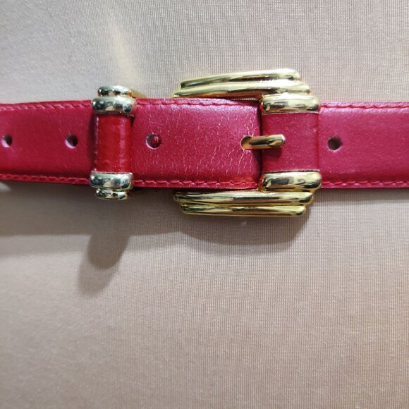 Worthington Vintage Red Belt Gold Buckle Statement Bombshell 80s Revival Glam - Picture 2 of 8